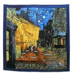 Foulard soie Arles La terrasse du café le soir de Van Gogh