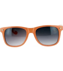 Lunettes de soleil à la Parisienne (couleurs)