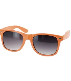 Lunettes de soleil à la Parisienne (couleurs)