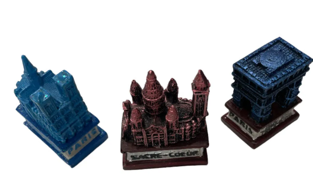 3 monuments souvenirs de Paris