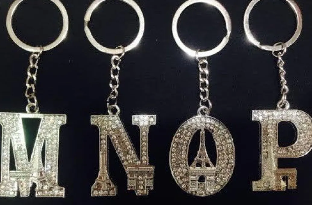 Porte-clés Tour Eiffel strass alphabet initiales