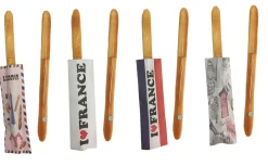 4 stylos baguette magnétique avec  pochette souvenirs de France