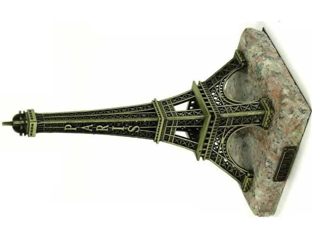 Tour Eiffel métal sur marbre